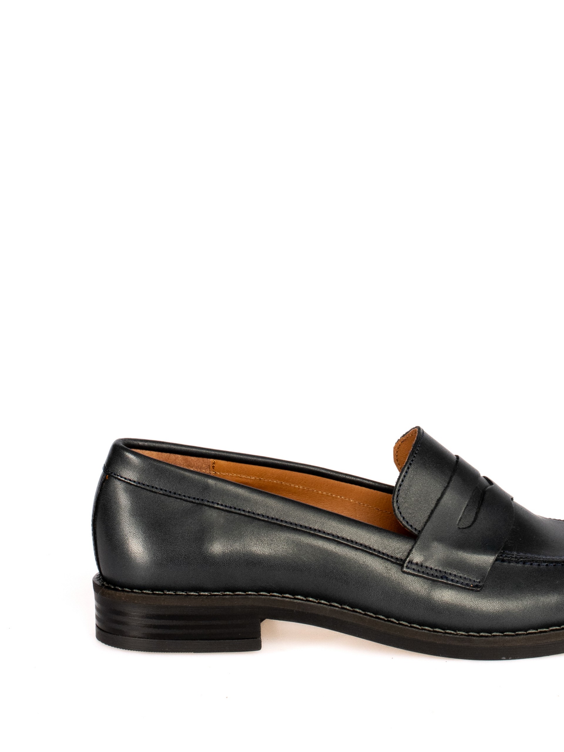 Classic leather moccasin