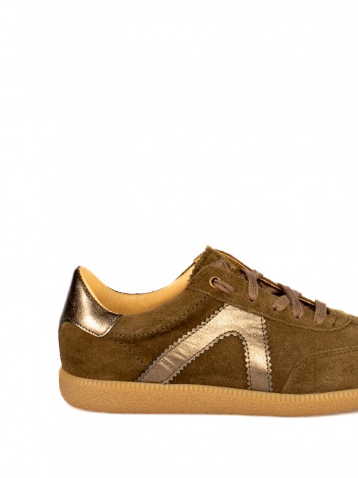 Suede Sports Shoes