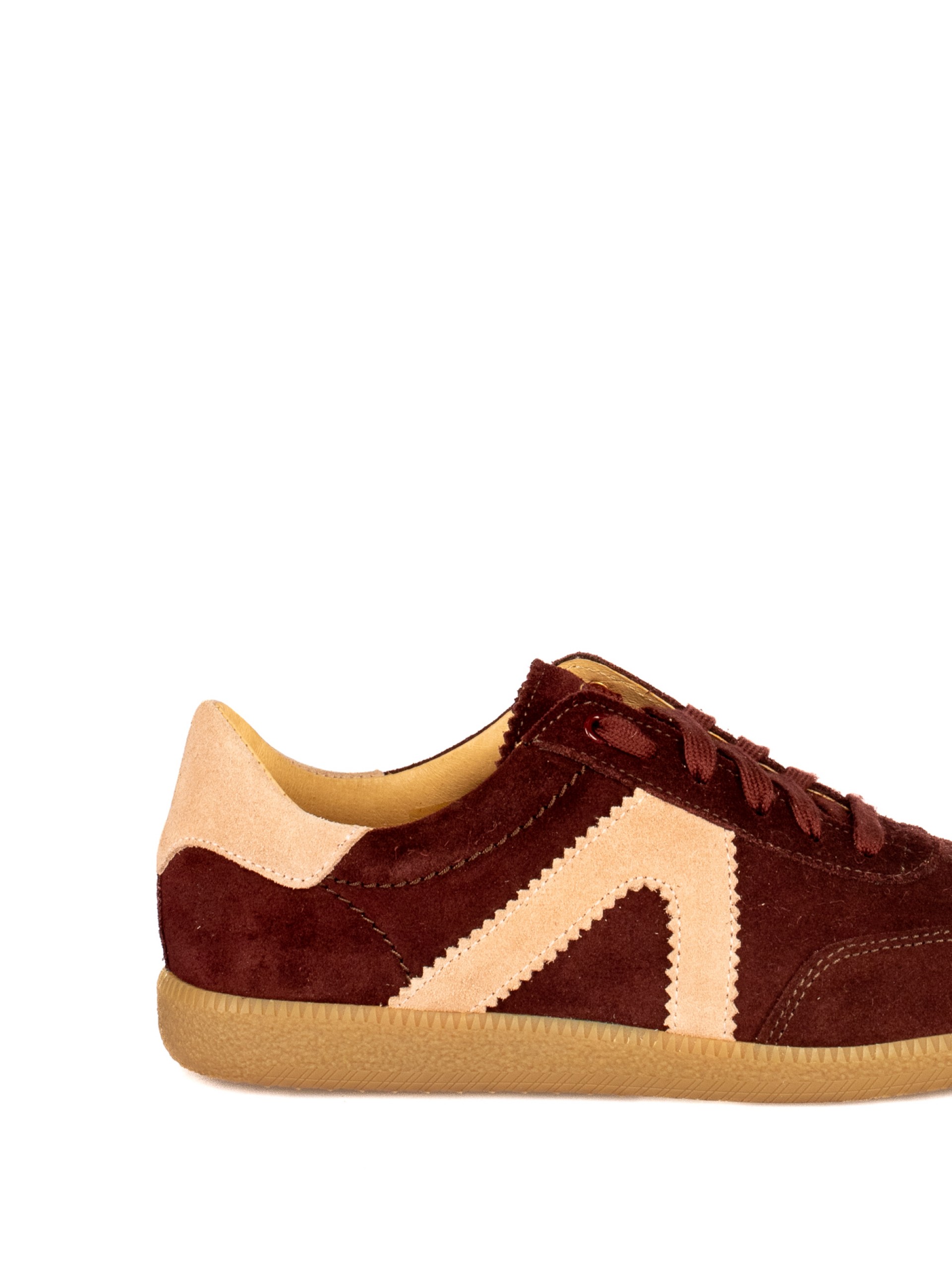 Sapato Desportivo em Camurça