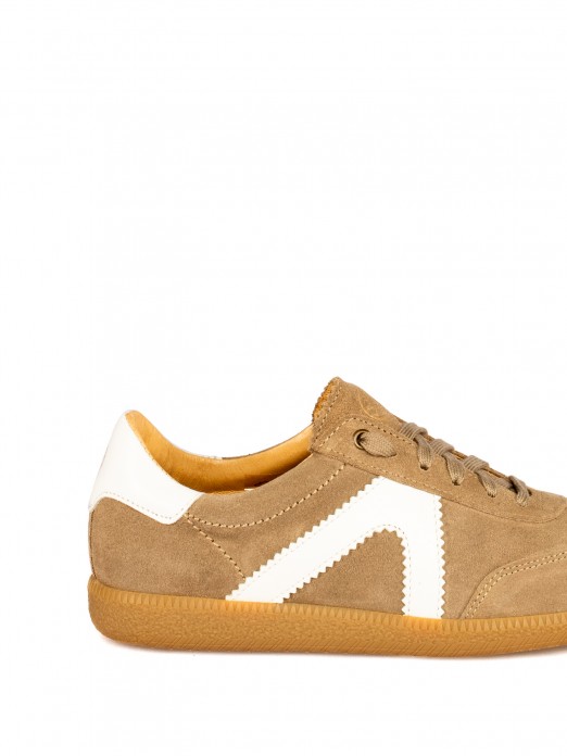 Suede Sports Shoes