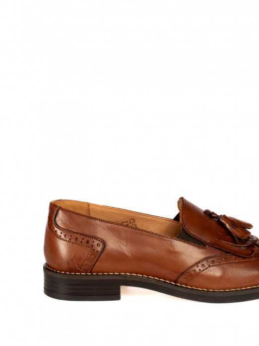 Sapato com Berloques em Pele