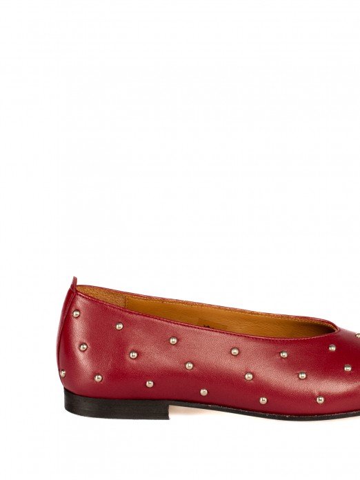 Leather sabrina with studs