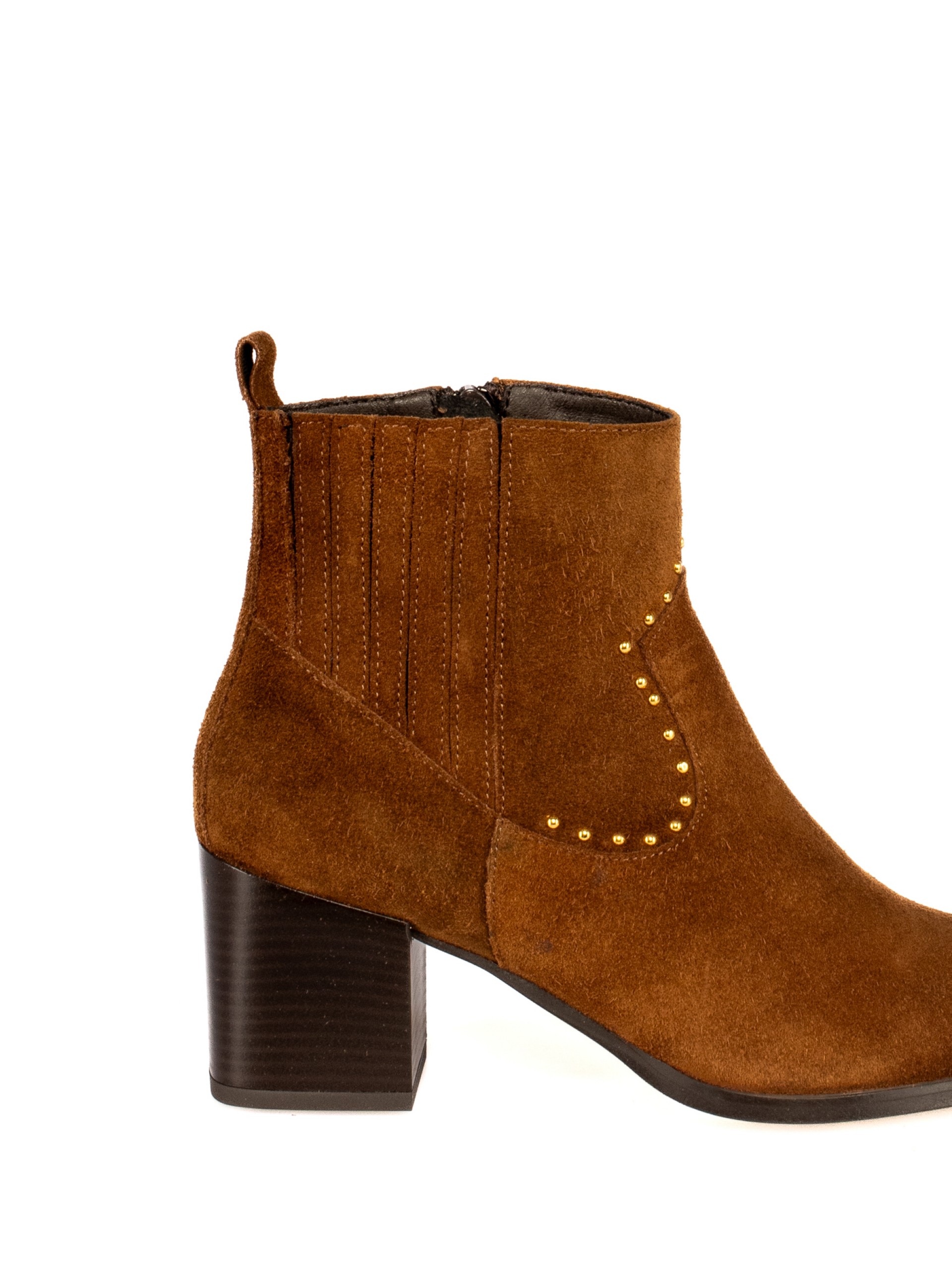 Botim de Salto em Camurça com elástico e Tachas