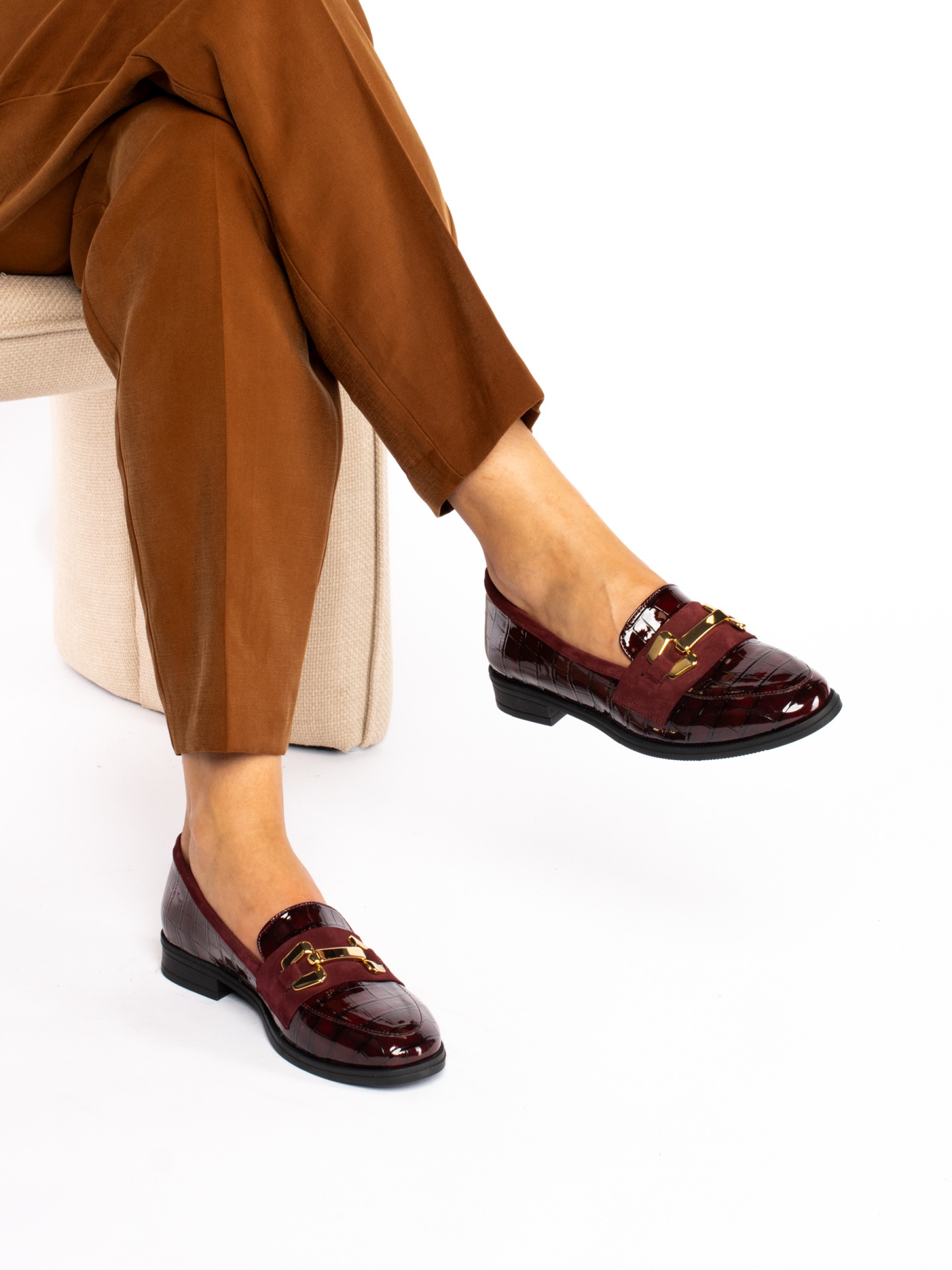 Mocassim em Verniz 
com aplicação