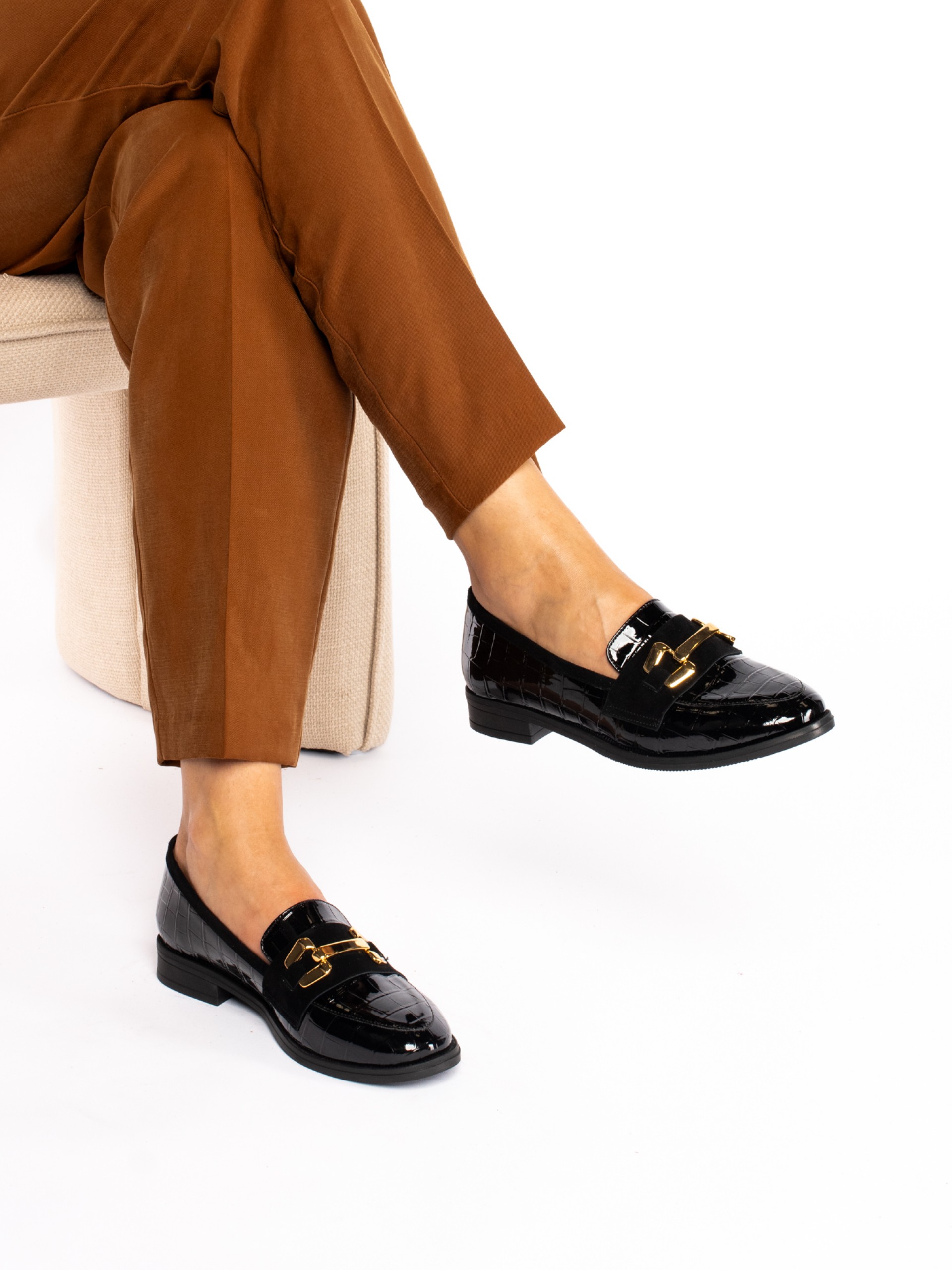 Mocassim em Verniz 
com aplicação