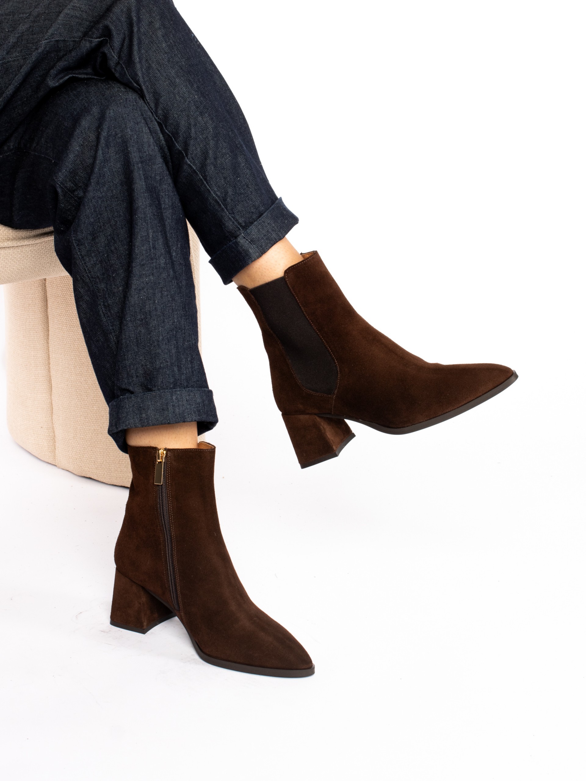 Botim de Salto em Camurça