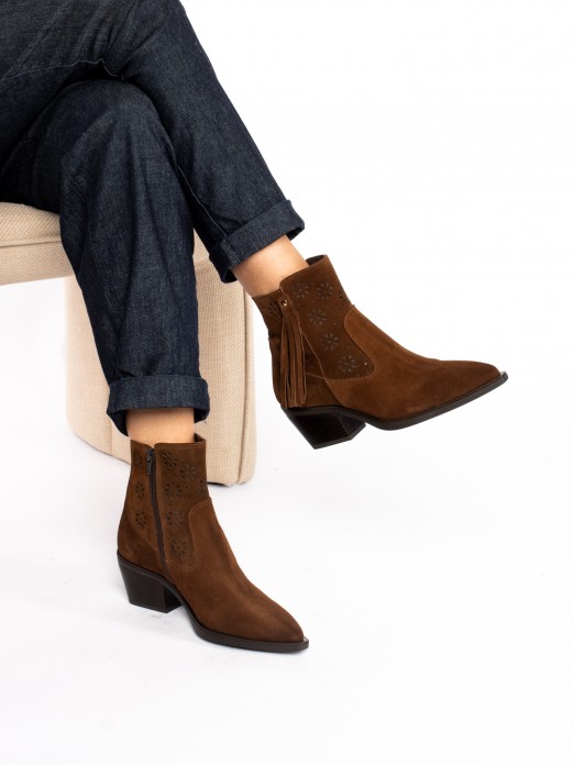 Botim Texano em Camurça com Franjas Botim Texano em Camurça com Franjas