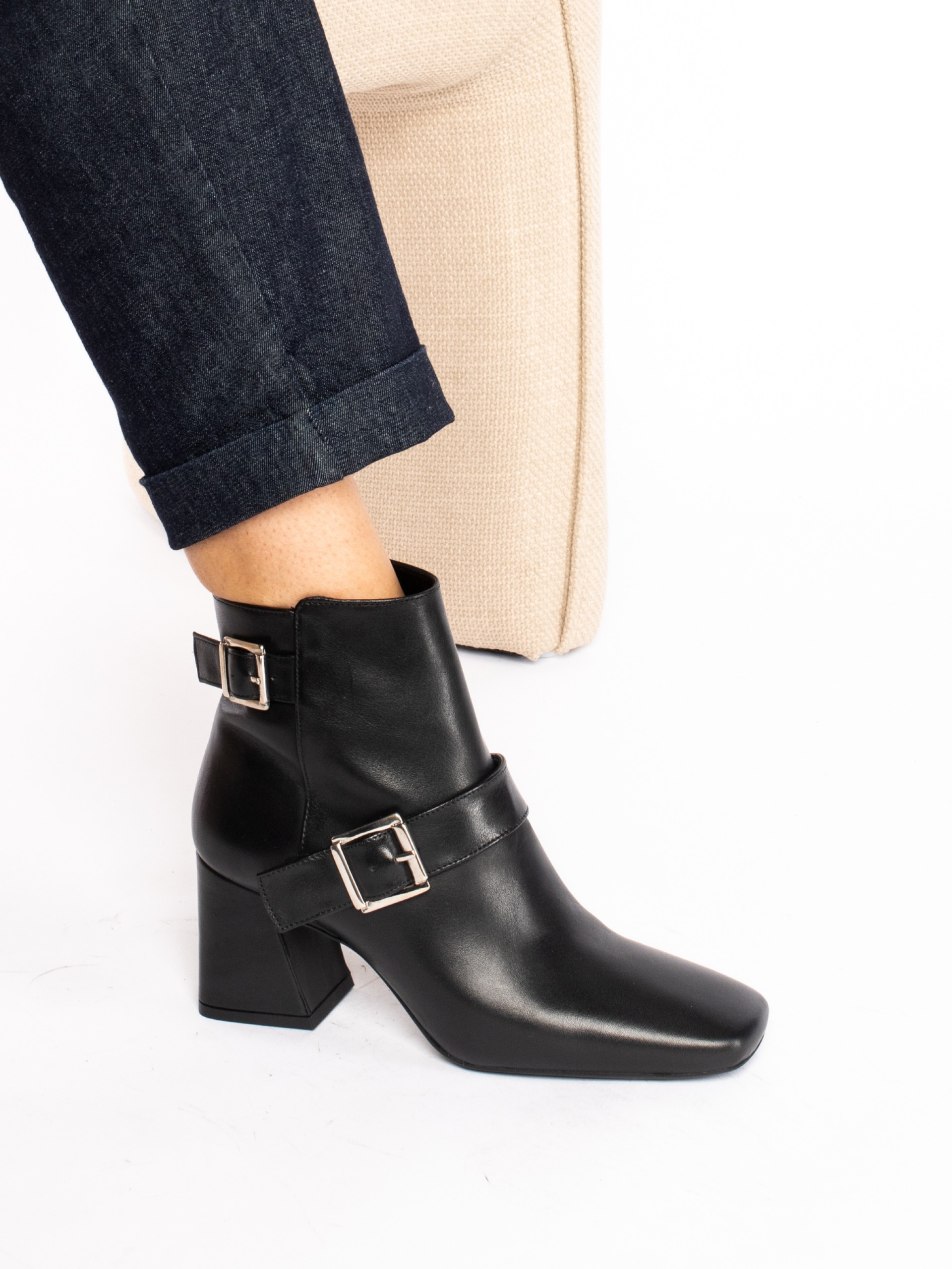 Leather heel ankle boots with buckles