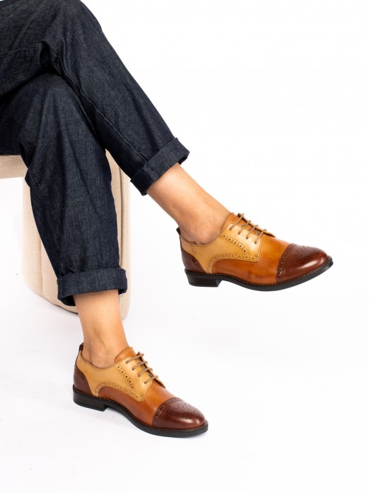 Sapato Oxford Atacadores em Pele Multicor