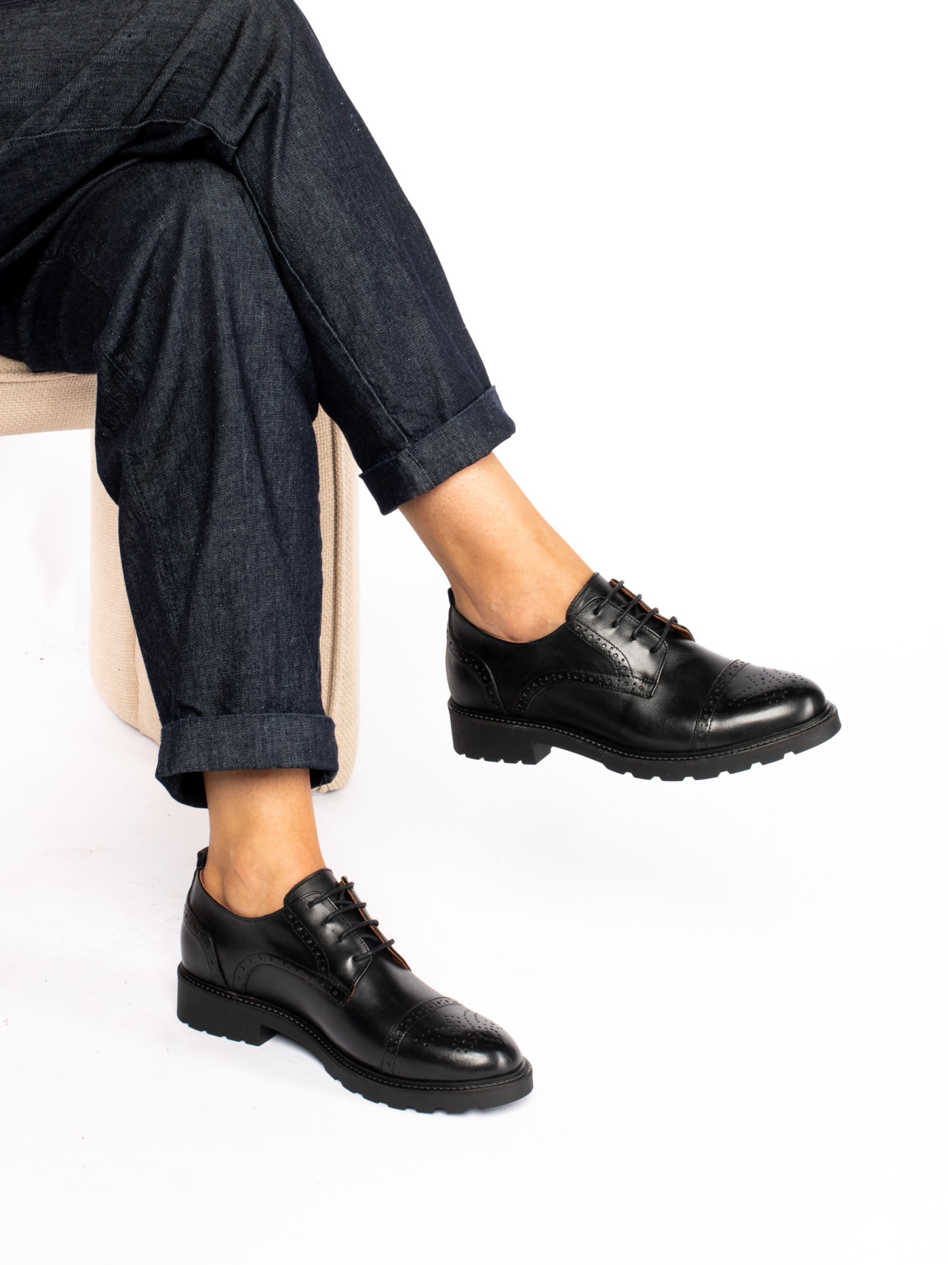 Leather Shoe with Flower