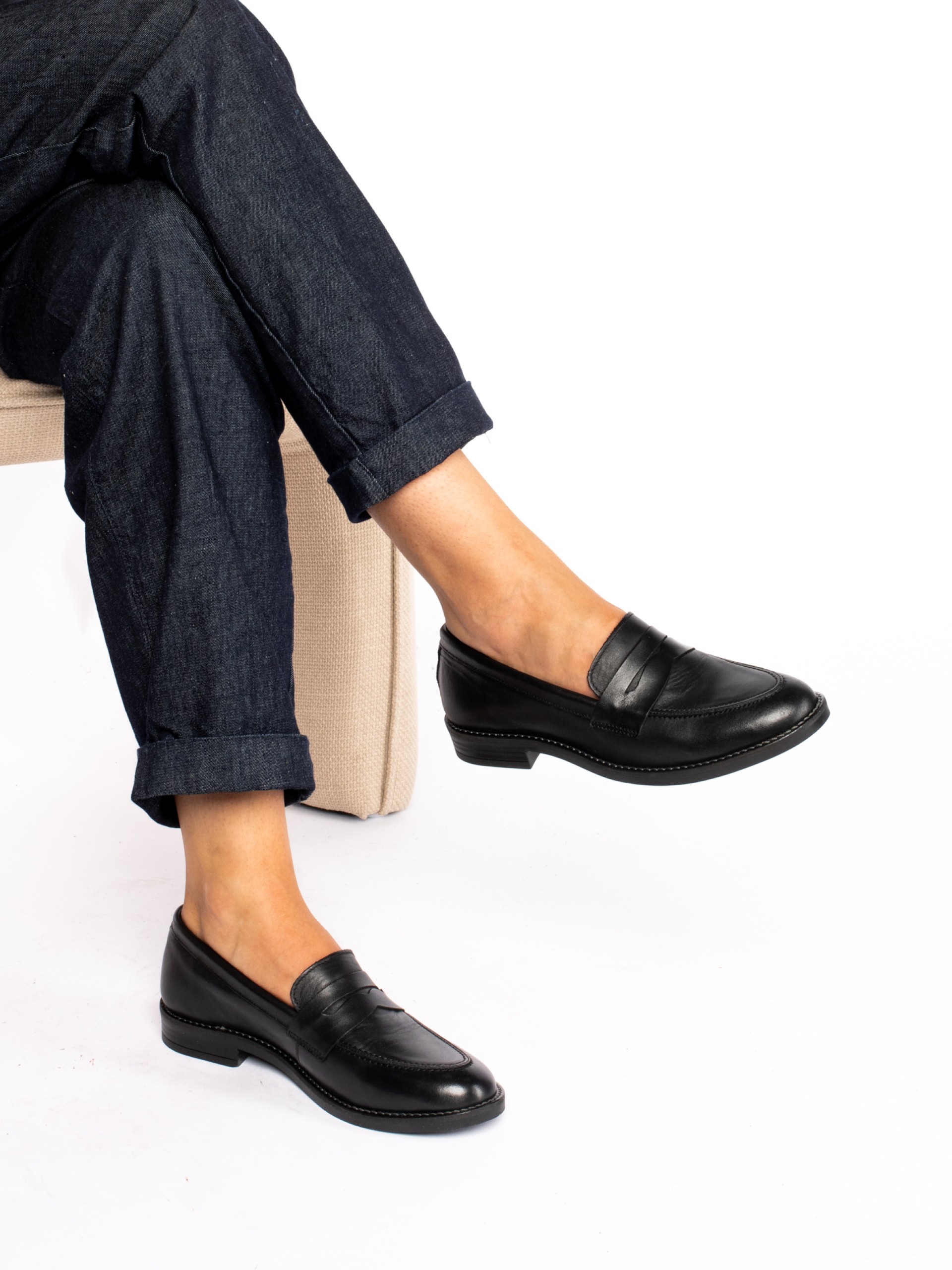 Mocassim clássico em pele