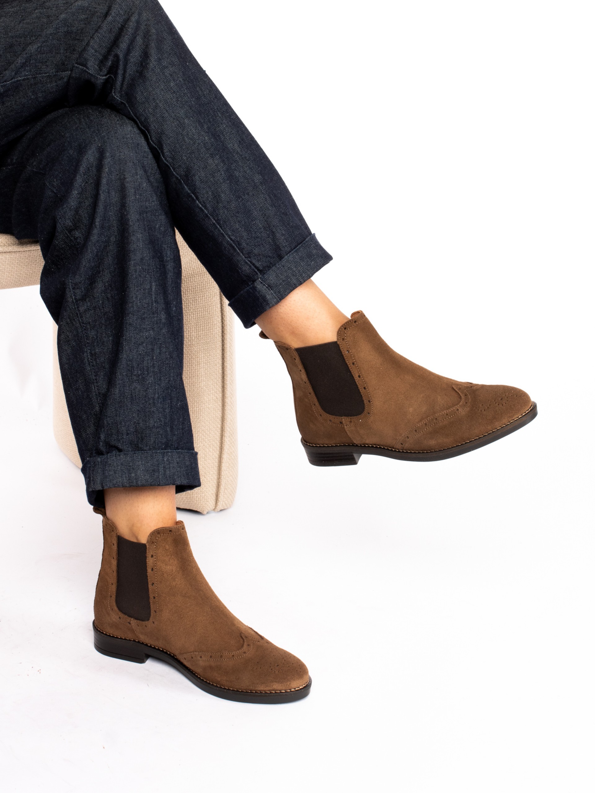 Botim Chelsea em Camurça