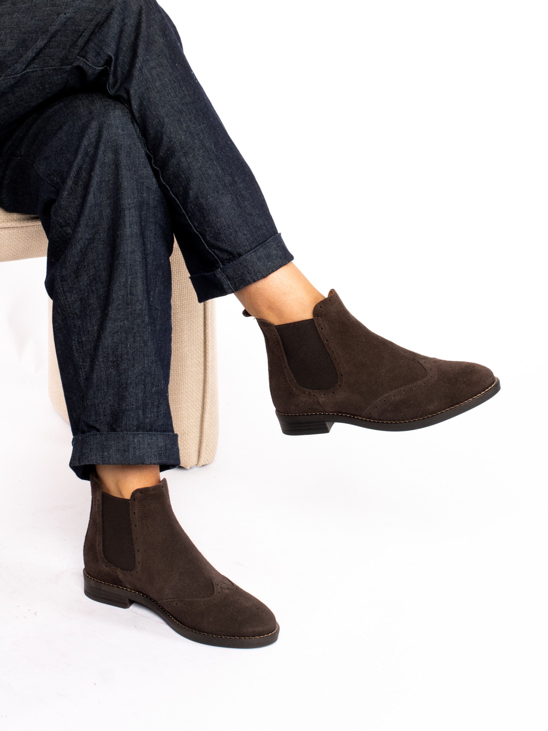 Botim Chelsea em Camurça