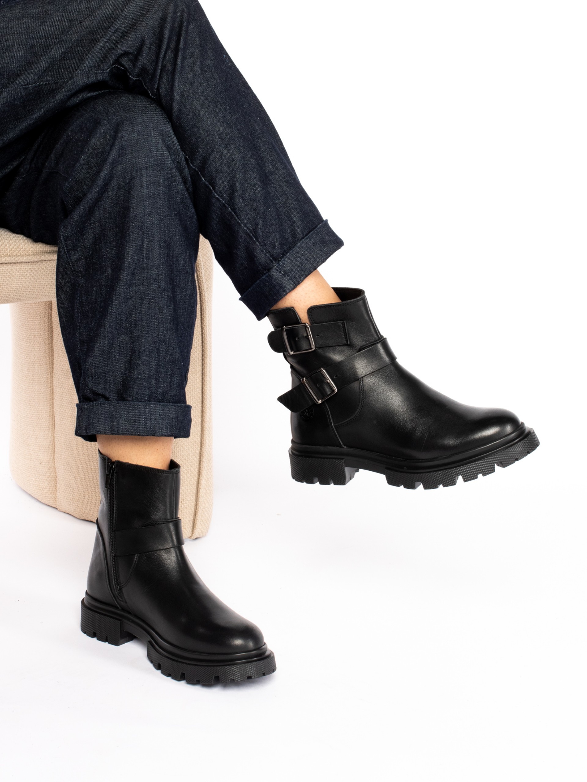 Leather ankle boot with straps and buckles