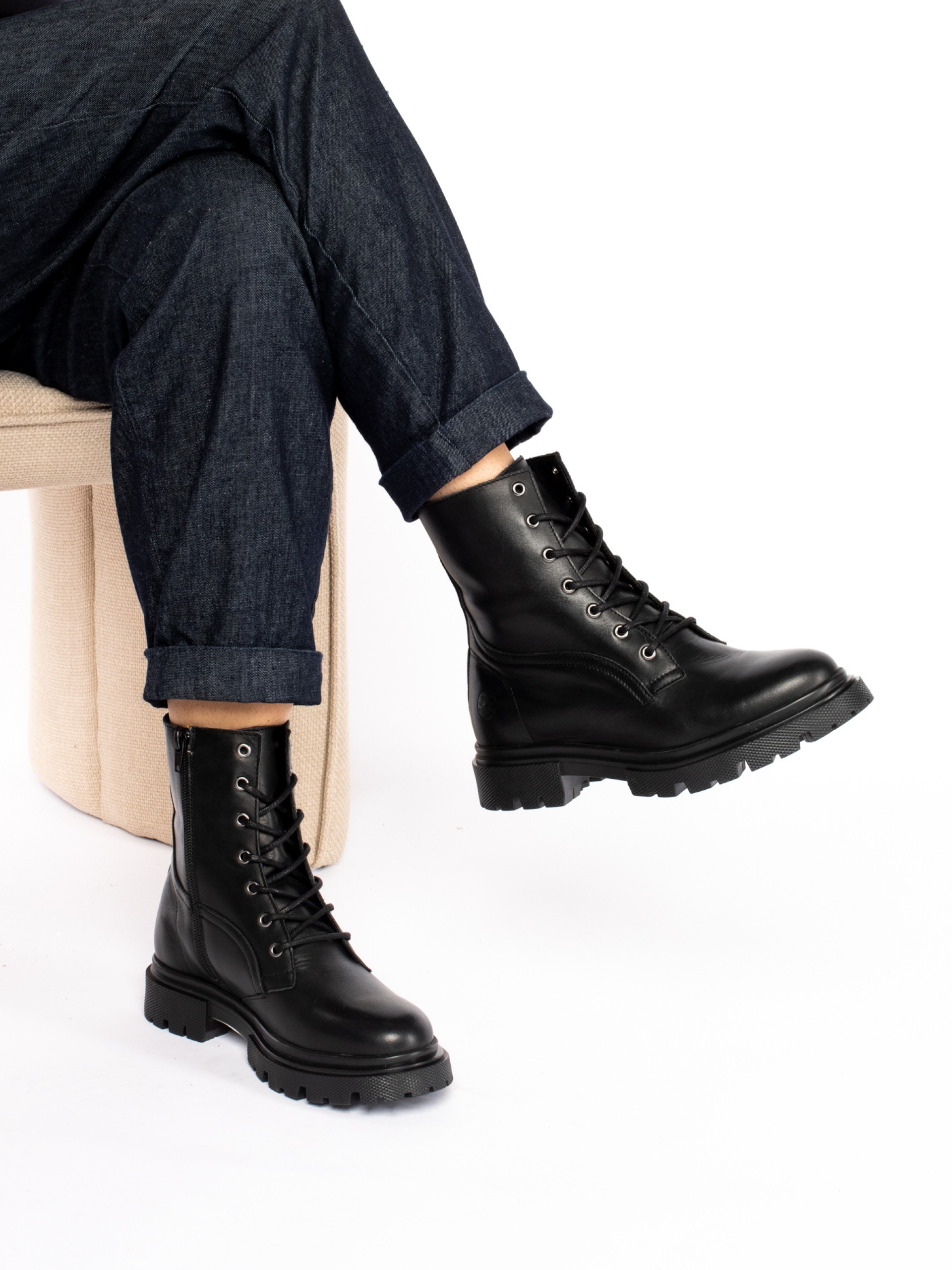 Leather military boot