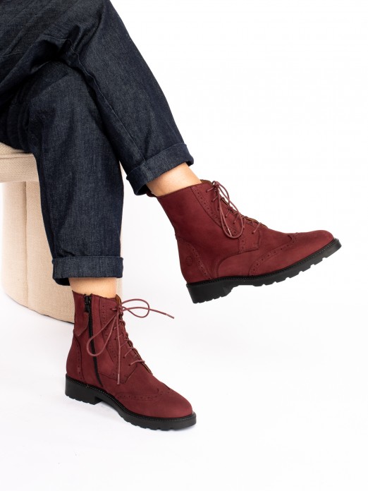 Oxford ankle boot
in nubuck leather