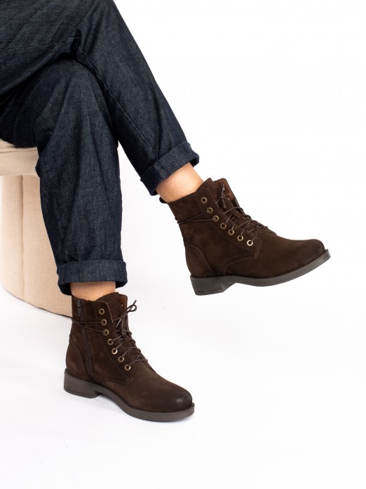 Bota militar em camura