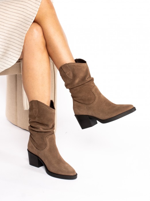 Bota Texana Meio Cano em Camura