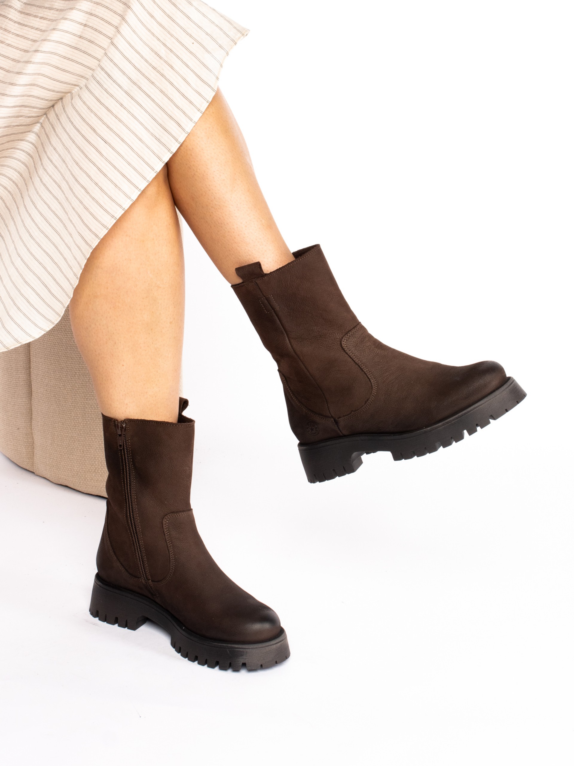 Botim Sola Grossa em Nobuck