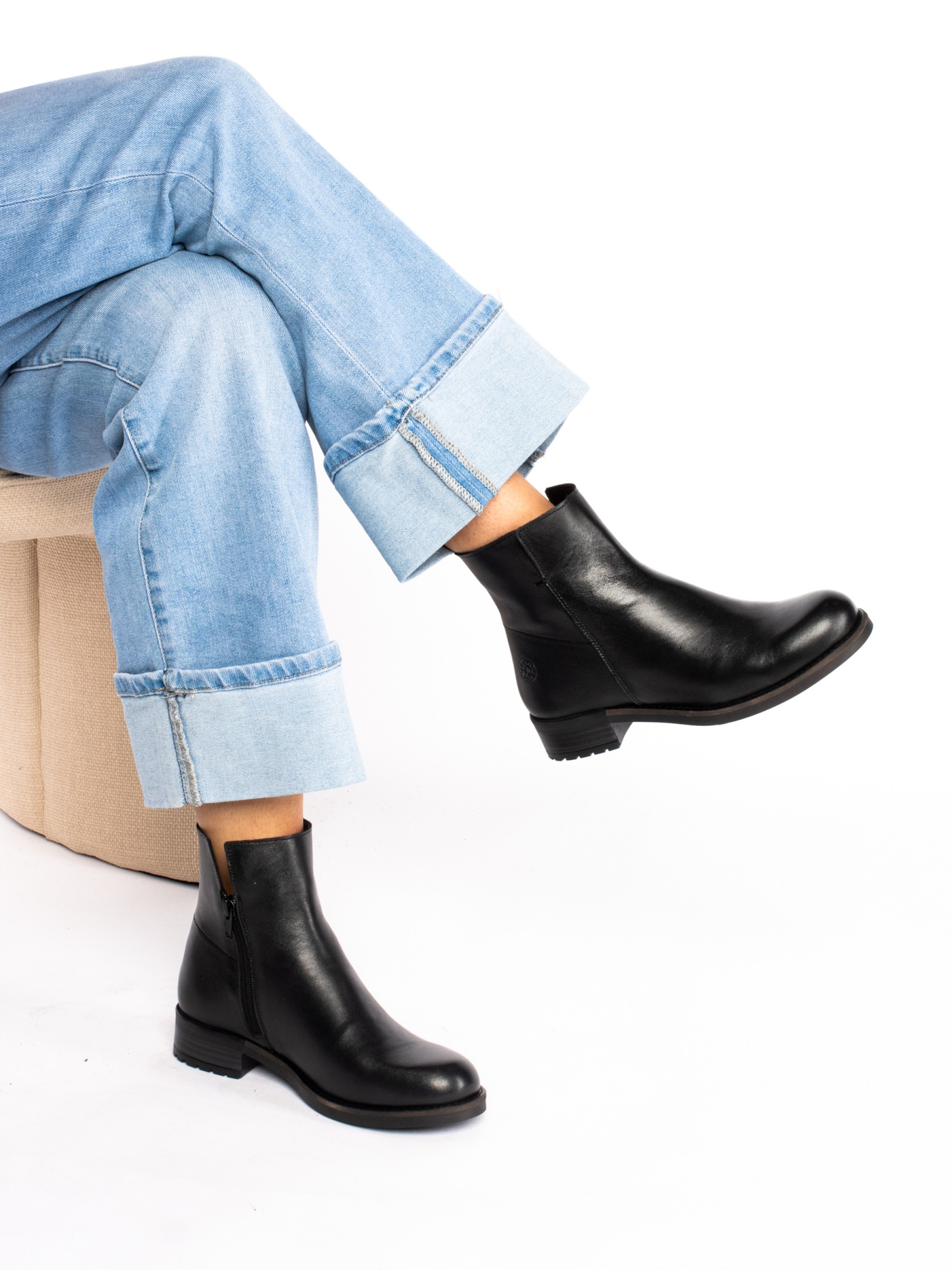 Botim Pele com abertura lateral