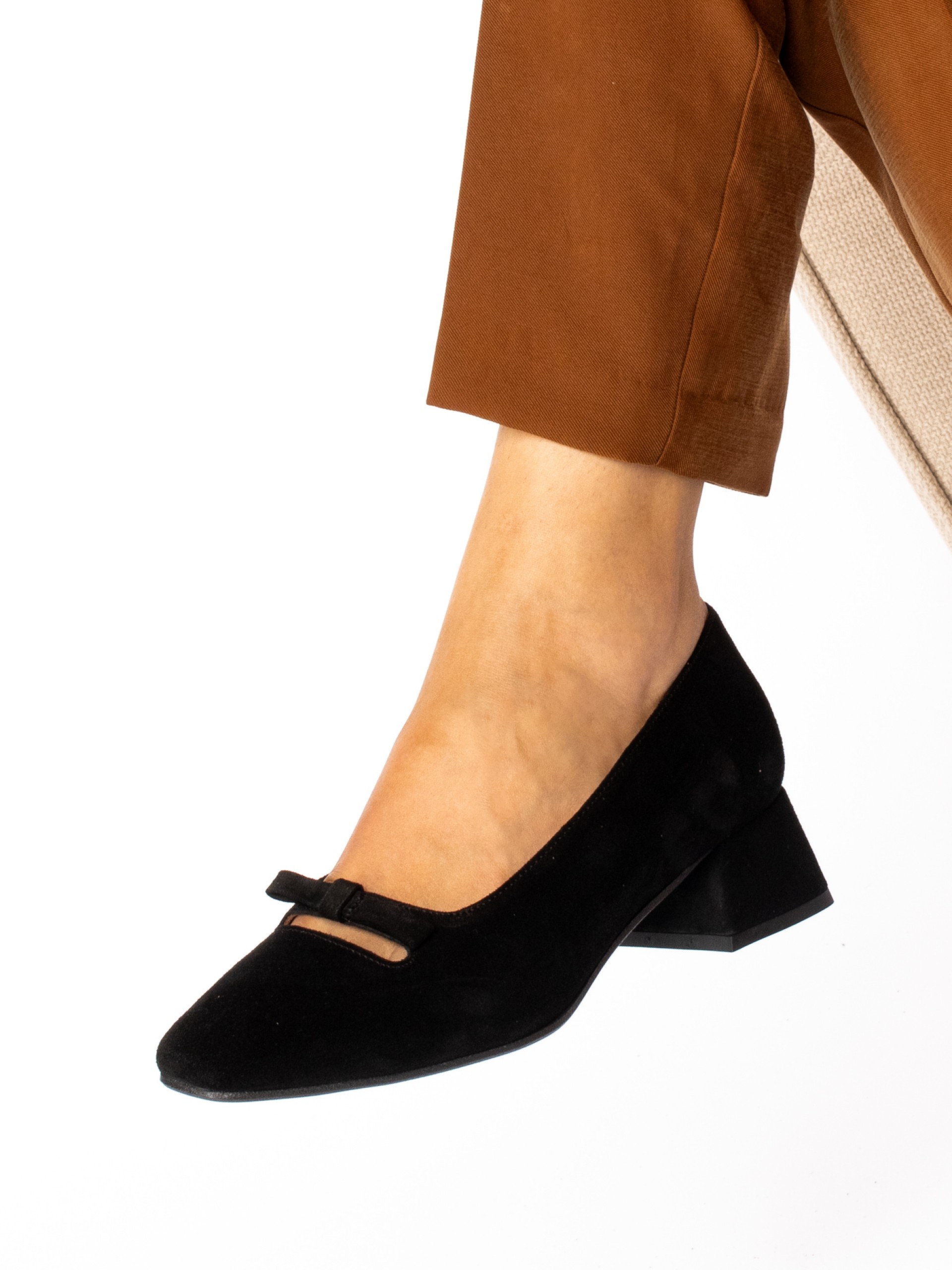 Suede Mid-Heel Shoe