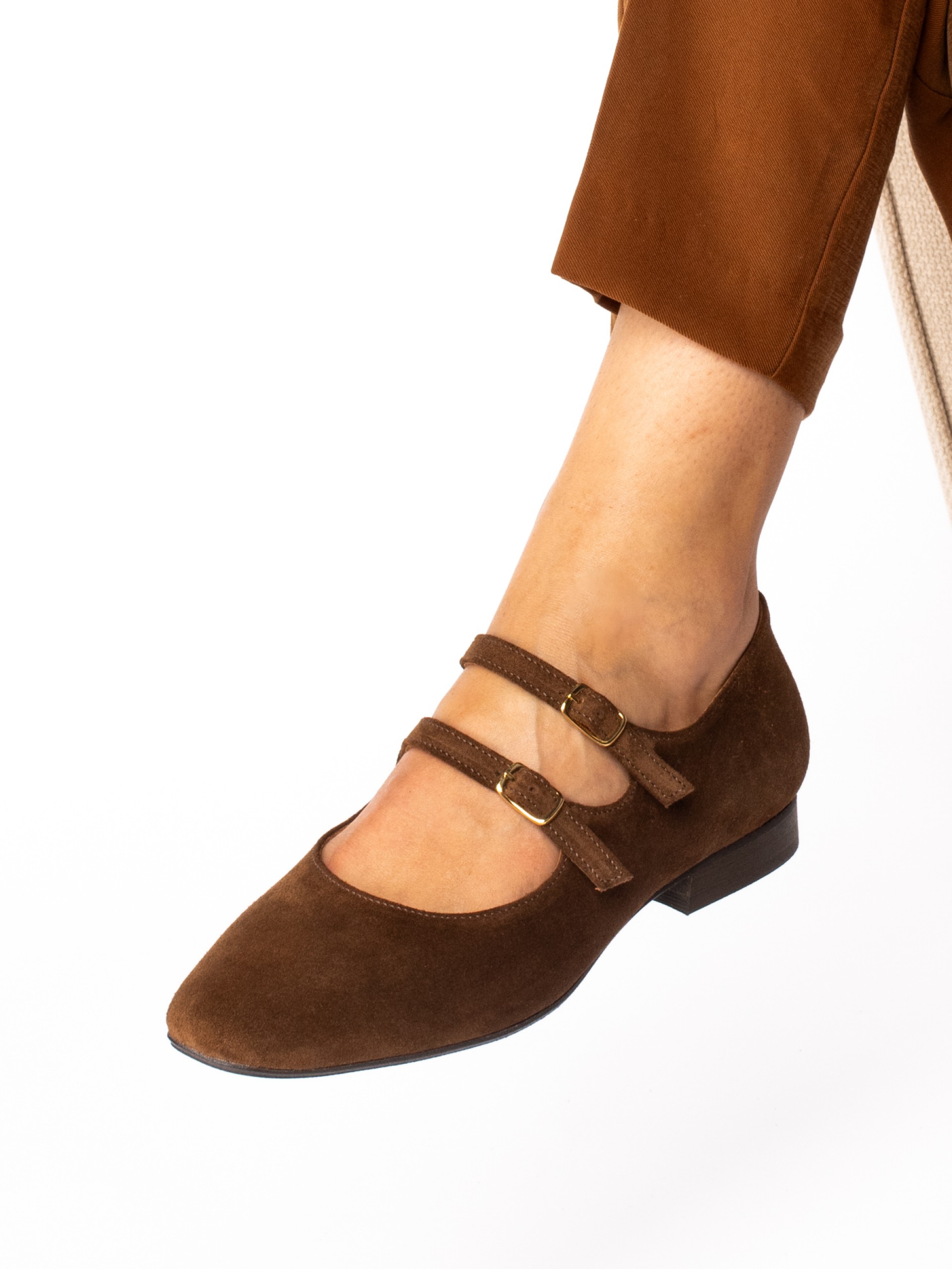 Sapato Mary Jane  em Camurça