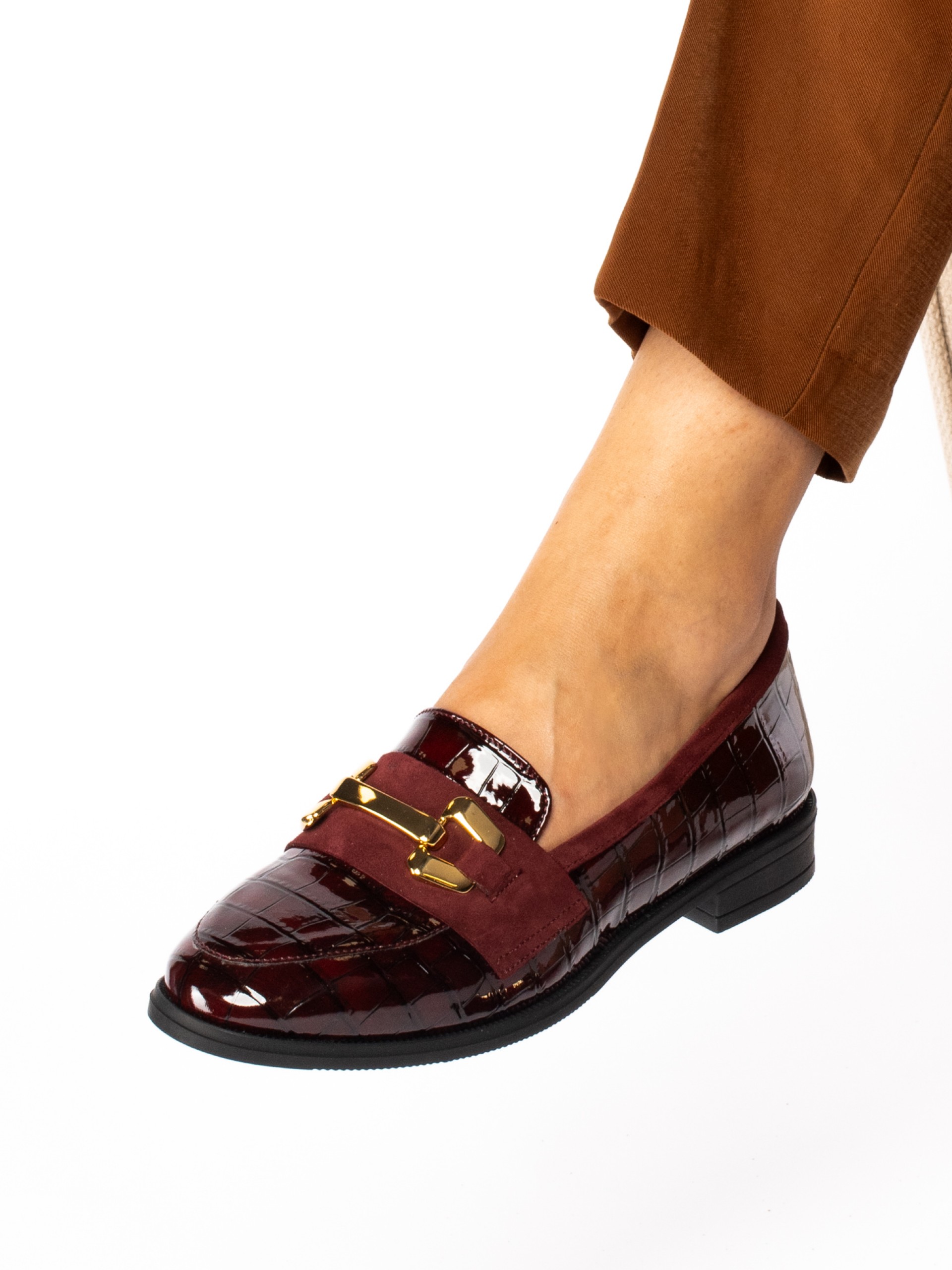 Mocassim em Verniz 
com aplicação