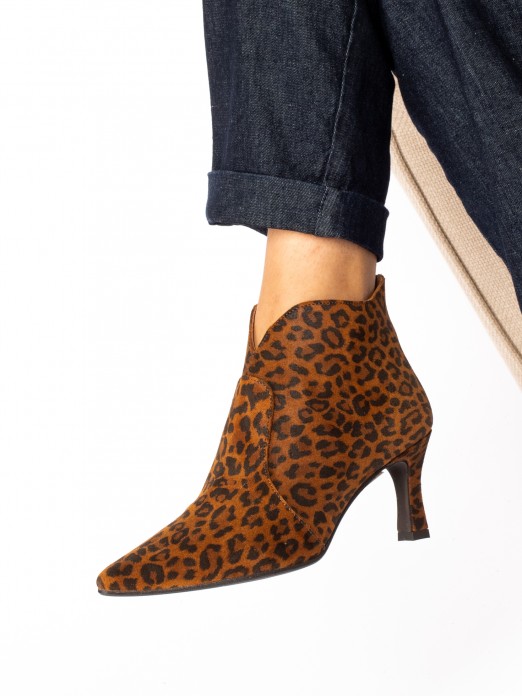 Botim de Salto Fino em Camura Animal Print