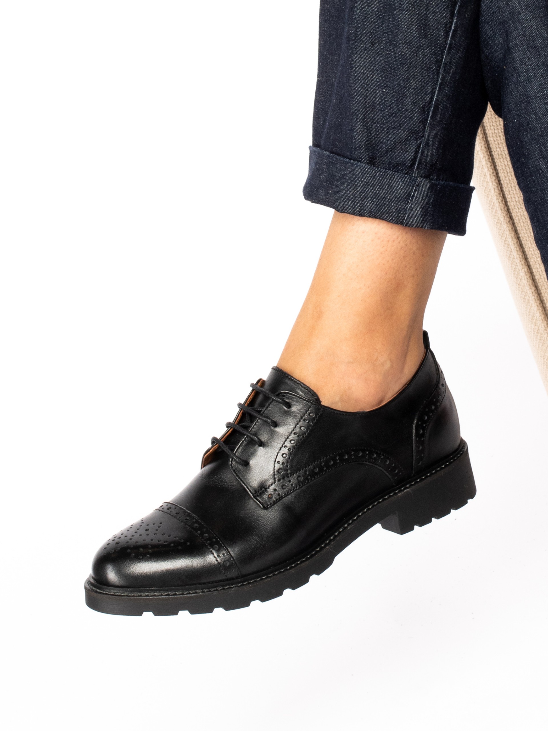 Leather Shoe with Flower