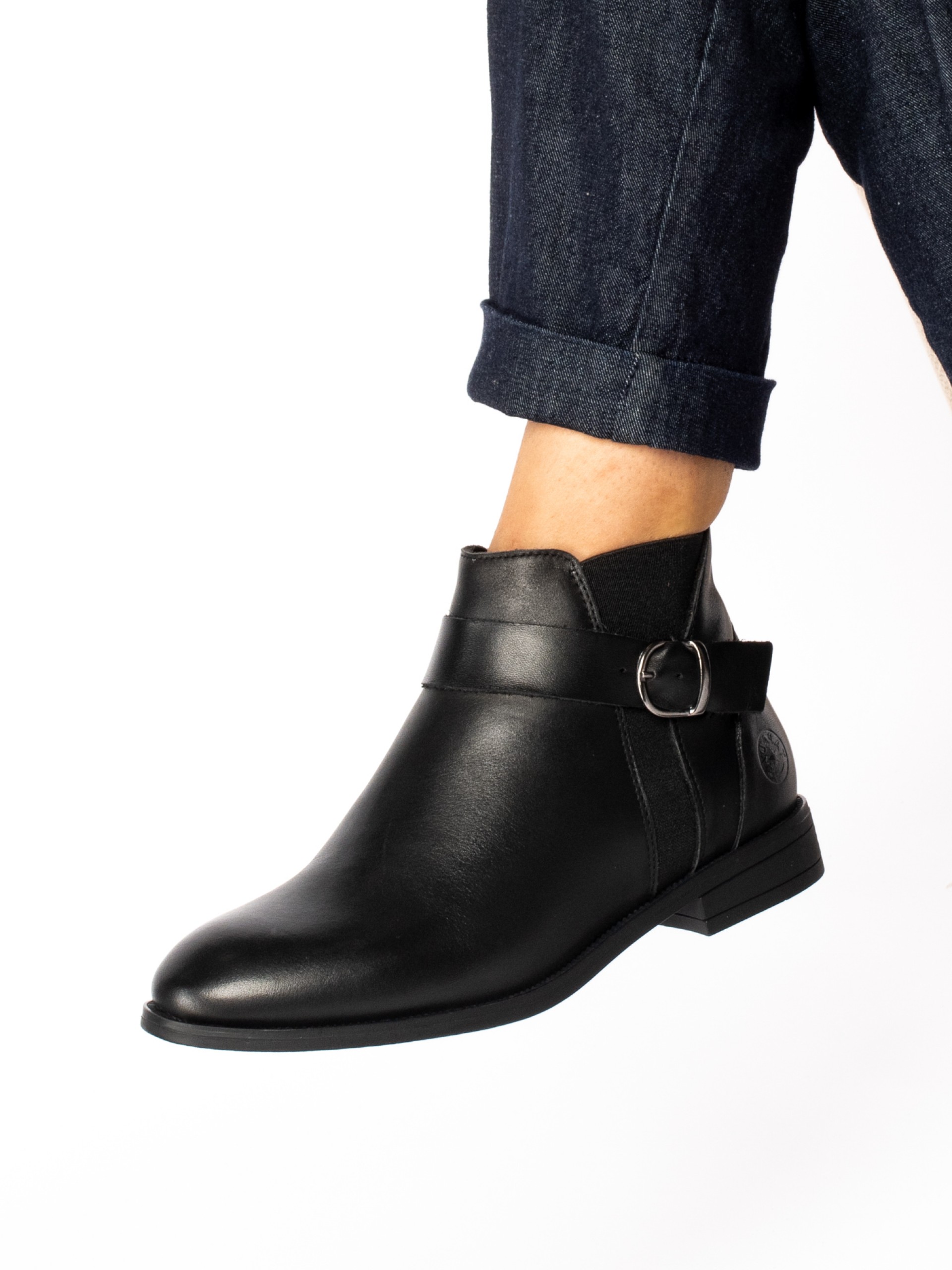 Botim com Elástico fivela Pele