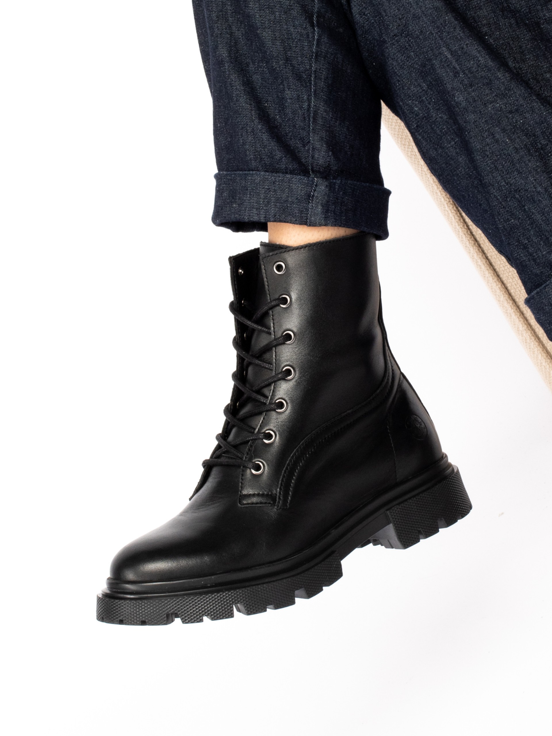 Leather military boot