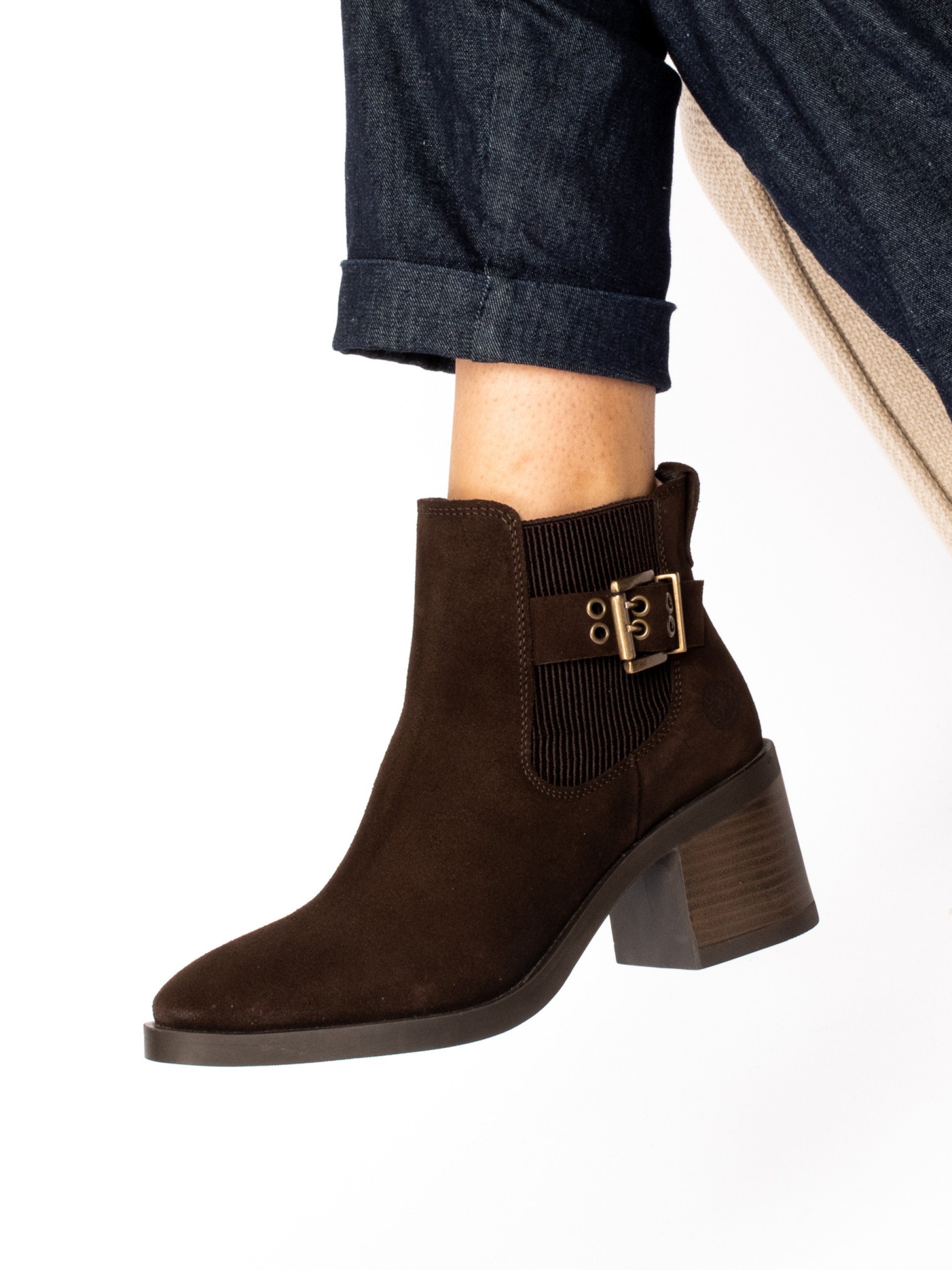 Suede heeled ankle boot with elastic and buckle