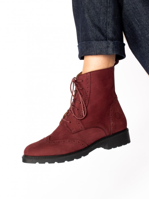 Oxford ankle boot
in nubuck leather
