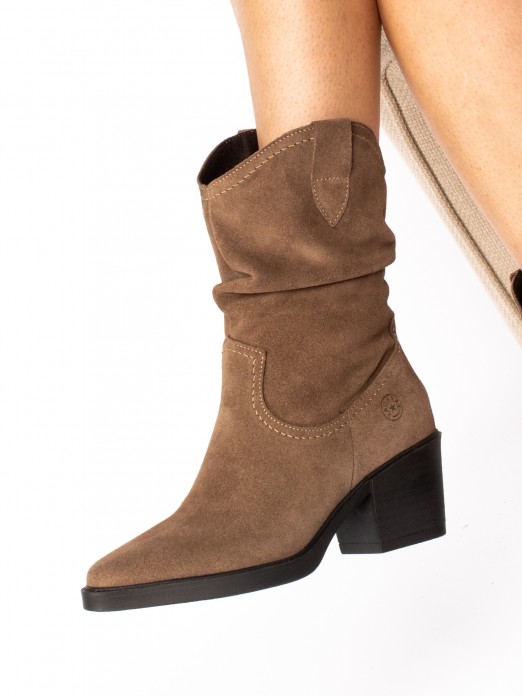 Bota Texana Meio Cano em Camura