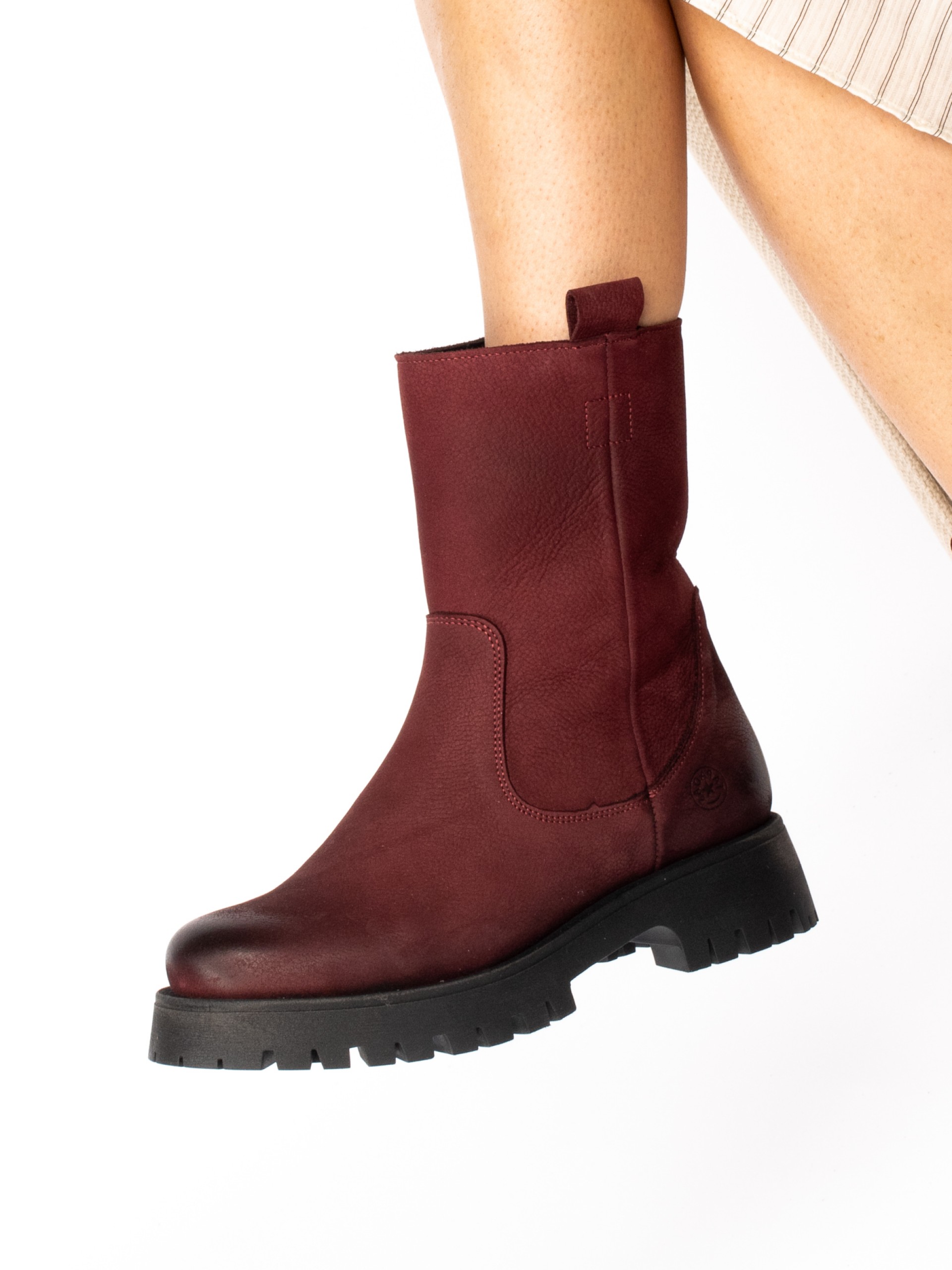 Thick Nubuck Sole Boot