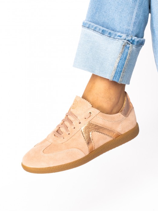 Suede Sports Shoes