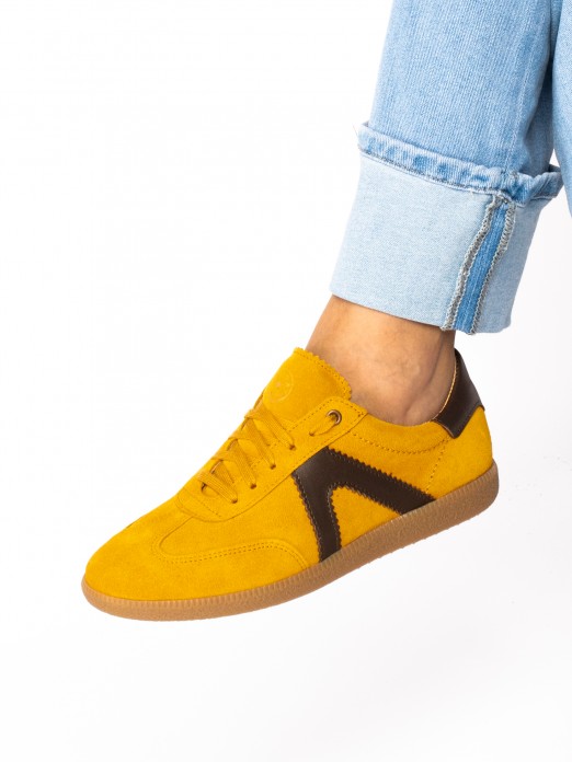 Suede Sports Shoes