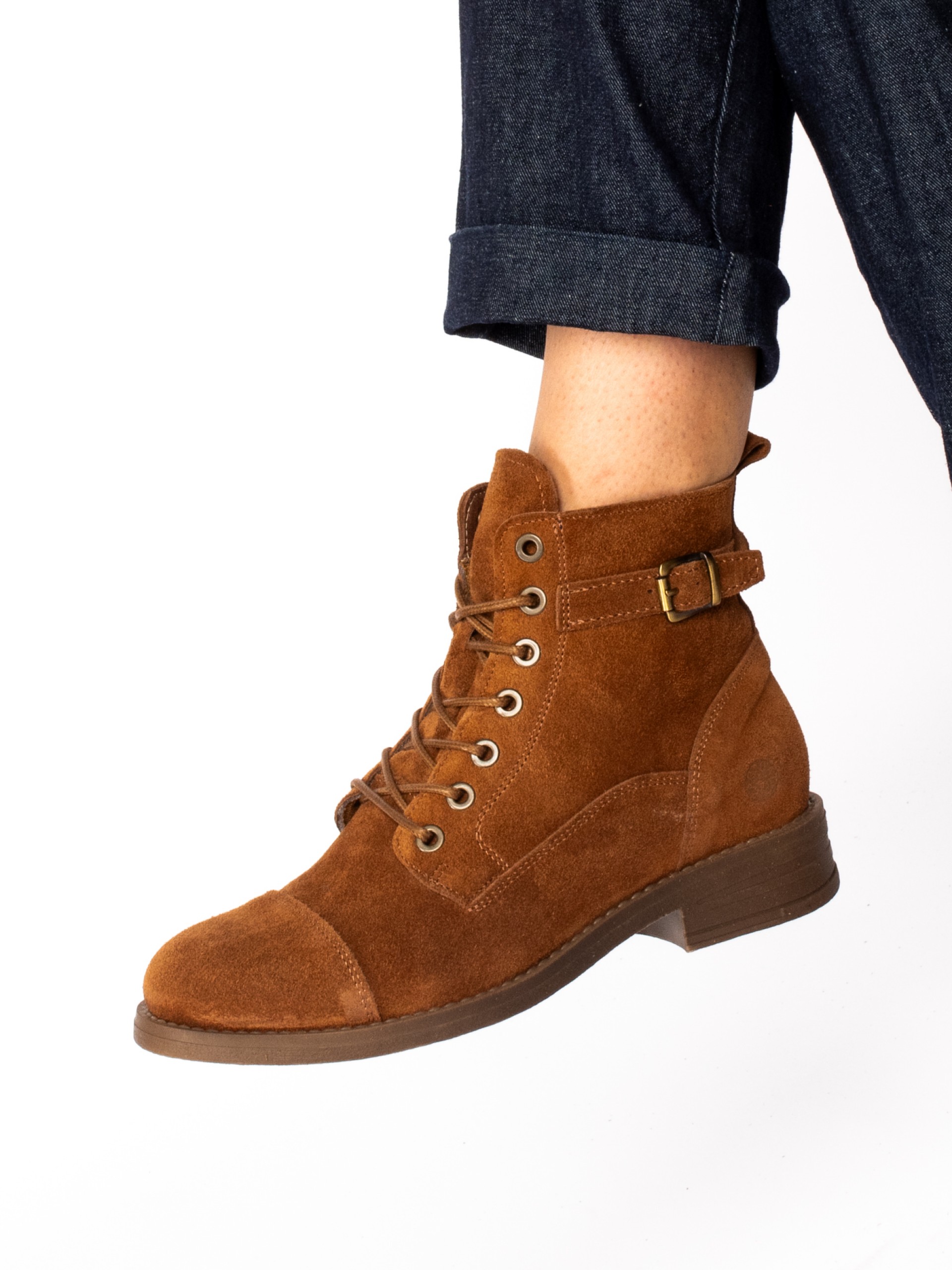 Botim Militar em Camurça