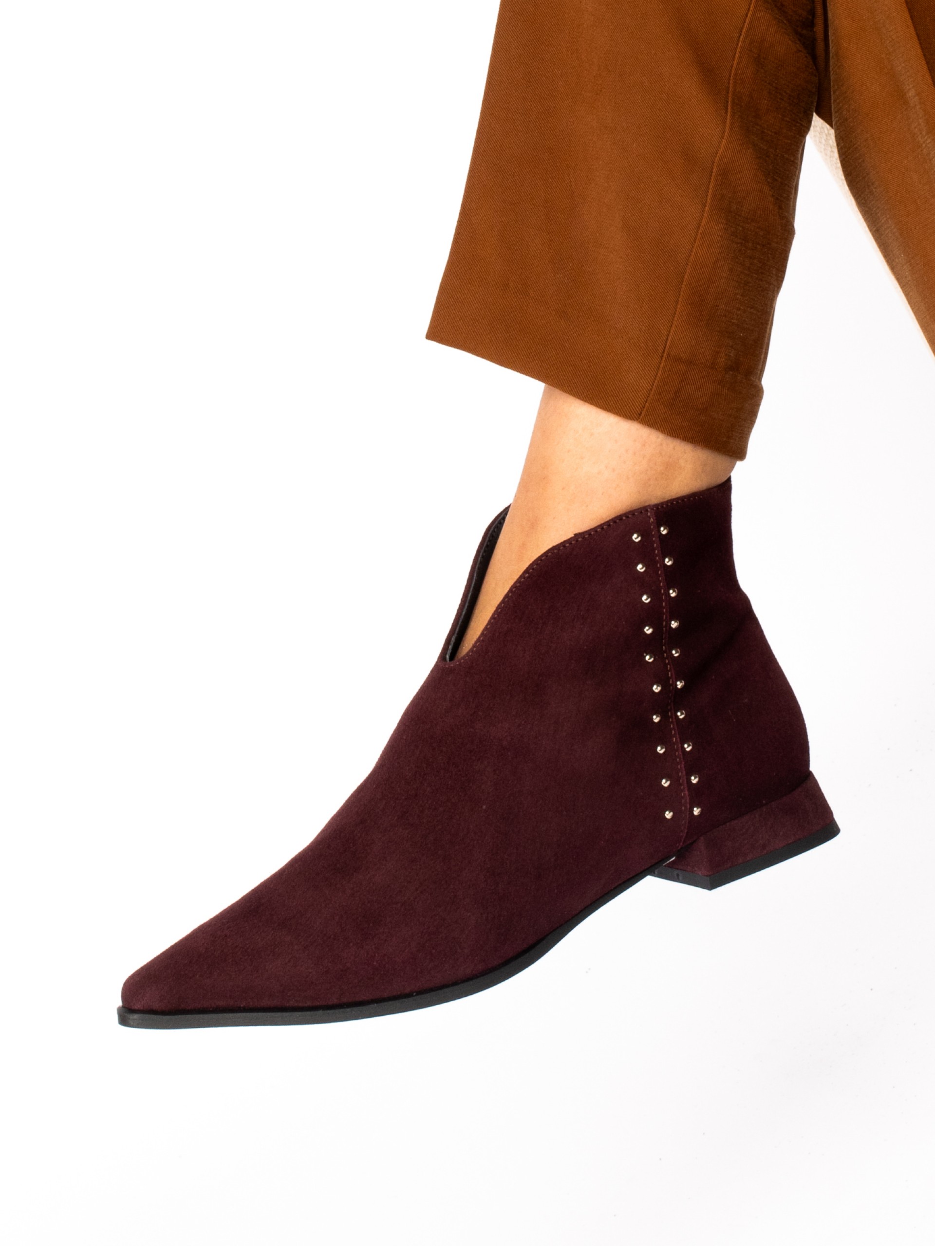 Botim em Camurça com tachas