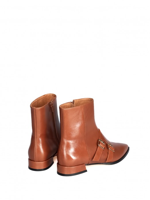 Sofia Costa women's leather ankle boots