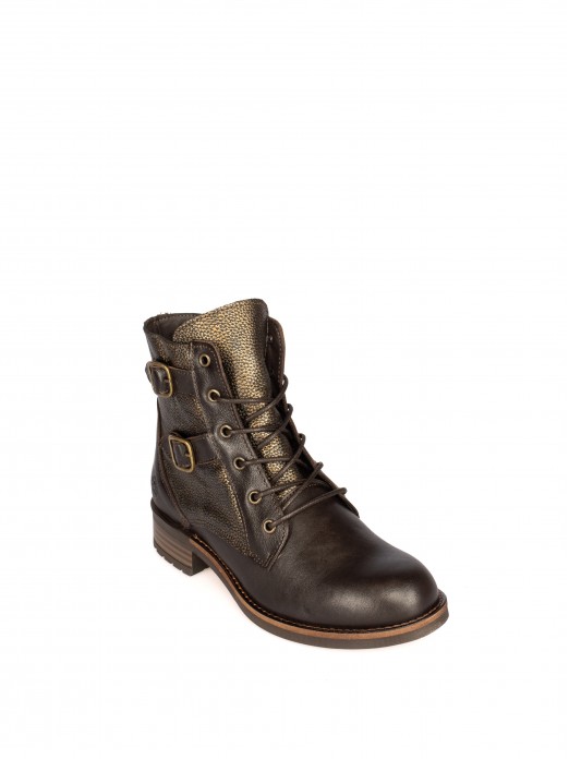 Military style leather ankle boots with fantasy Military style leather ankle boots with fantasy