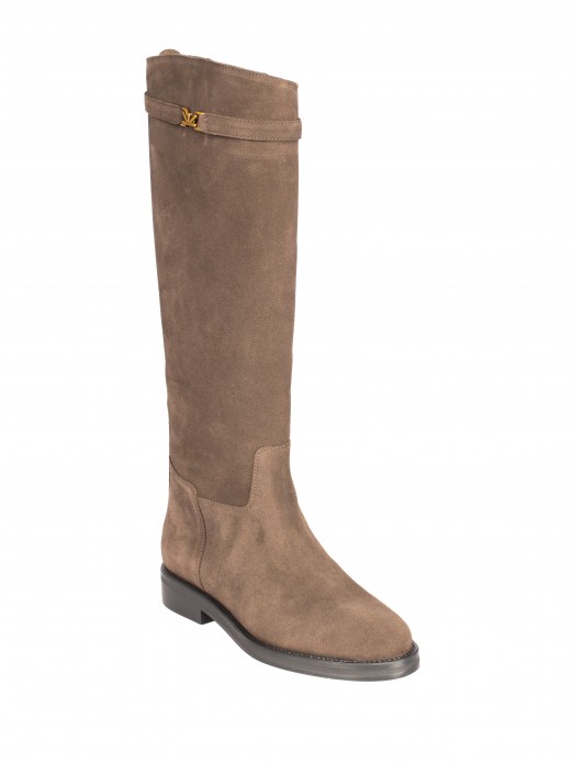 Bota Cano Alto em Camura com detalhe