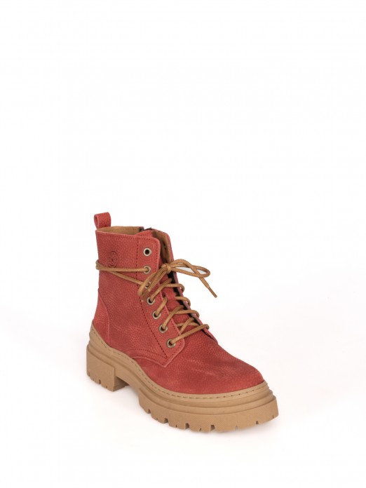 Military ankle boots with high soles Military ankle boots with high soles