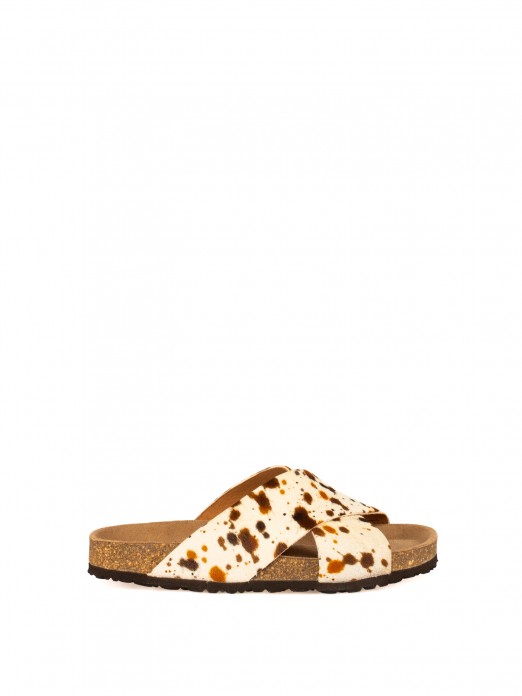 Chinelo Bio de Senhora em
Pêlo com Tiras Chinelo Bio de Senhora em
Pêlo com Tiras