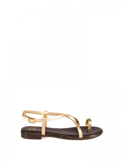 Women’s Flat Leather Sandal
with Gold Detail Women’s Flat Leather Sandal
with Gold Detail