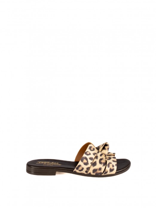 Chinela de Senhora em Pêlo Animal Print com Nó Chinela de Senhora em Pêlo Animal Print com Nó