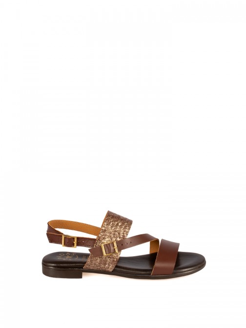 Women�s Flat Leather Sandal
with Combined Material