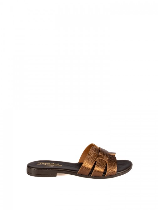 Women’s Black Leather Slide with Crossed Straps Women’s Black Leather Slide with Crossed Straps
