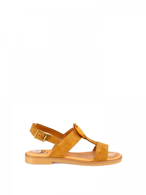 Suede Sandal with Ring Detail