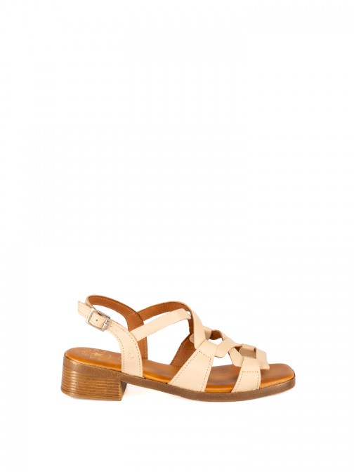 Women�s Leather Sandal with Interwoven Straps